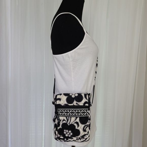 Vera Bradley Hipster "Day & Night" - Picture 3 of 8